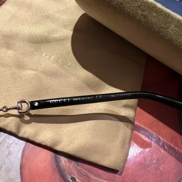 GUCCI Square Frame Sunglasses - Picture 10 of 12